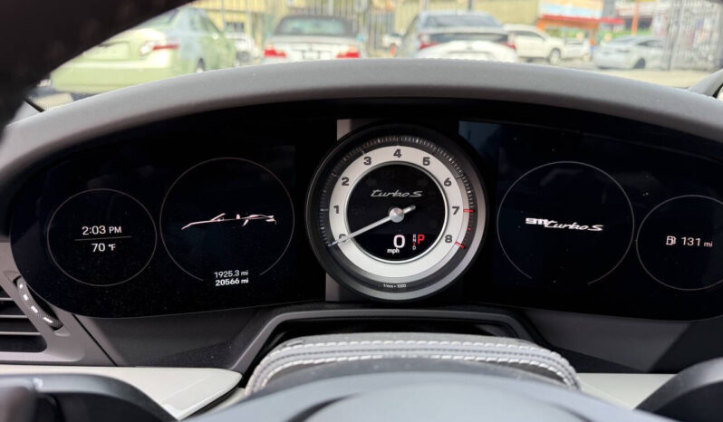 
								Porsche 911 2021 full									