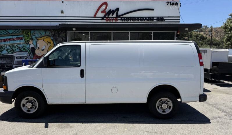 
								Chevrolet Express 2013 full									