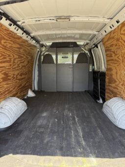 
										Chevrolet Express 2013 full									