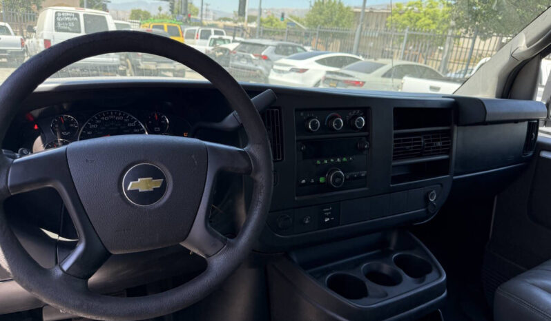 
								Chevrolet Express 2013 full									