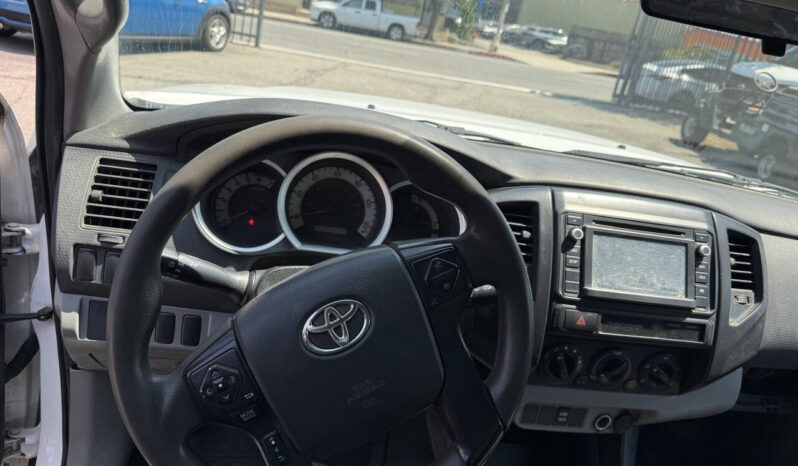 
								Toyota Tacoma 2015 full									