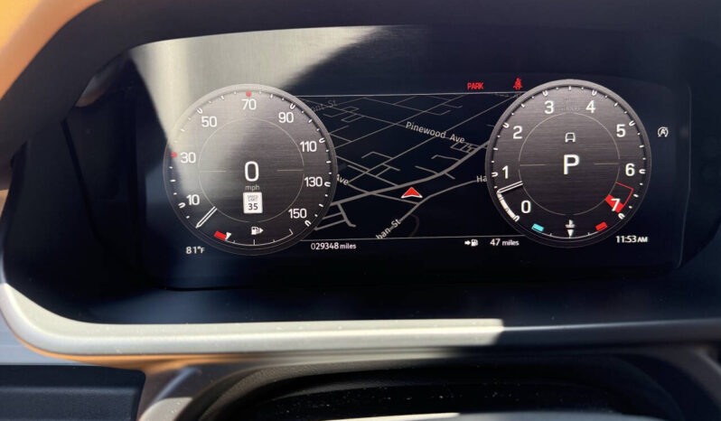 
								Land Rover Defender 2023 full									