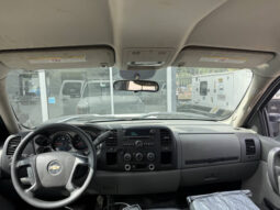 
										Chevrolet Silverado 2500HD 2011 full									