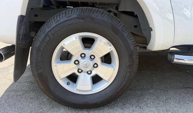 
								Toyota Tacoma 2015 full									