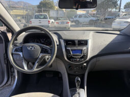 
										Hyundai Accent 2012 full									