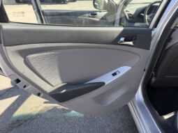 
										Hyundai Accent 2012 full									