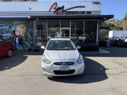 Hyundai Accent 2012