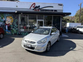 Hyundai Accent 2012