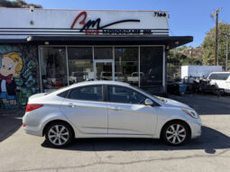 Hyundai Accent 2012