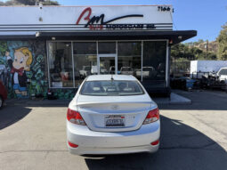 Hyundai Accent 2012