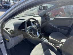 
										Hyundai Accent 2012 full									