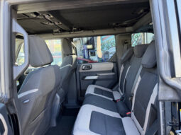 										Ford Bronco 2022 full									