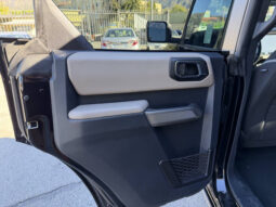 										Ford Bronco 2022 full									