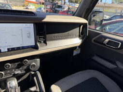 										Ford Bronco 2022 full									