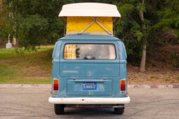 										Volkswagen Bus 1972 full									
