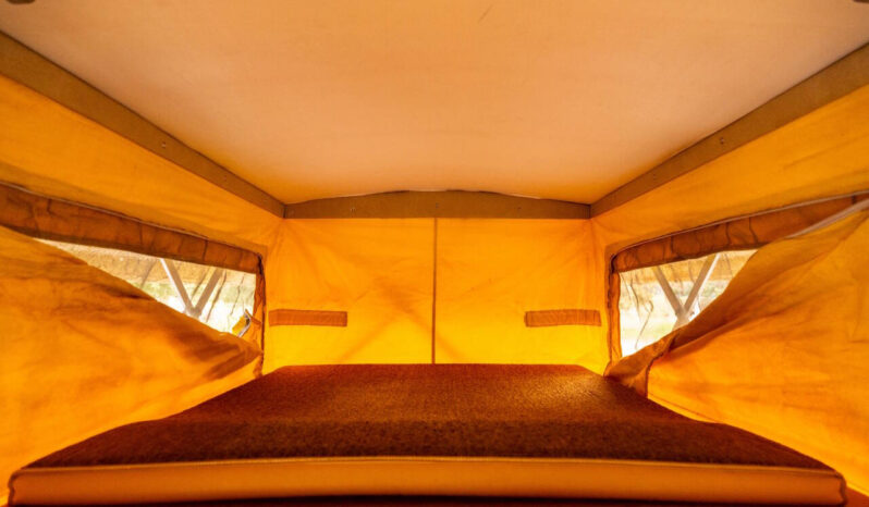 								Volkswagen Bus 1972 full									