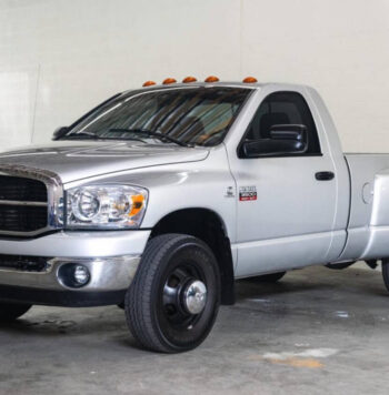 2008 dodge ram 3500 st 4x2 2dr regular cab 8 ft lb drw pickup