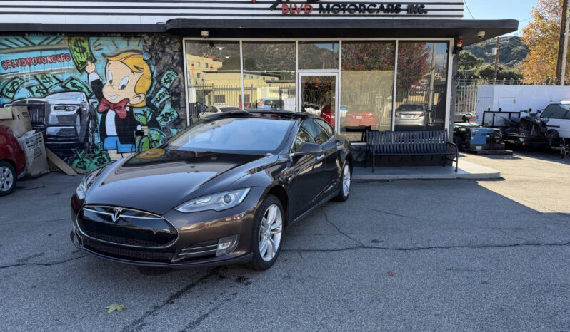 								Tesla Model S 2013 full									