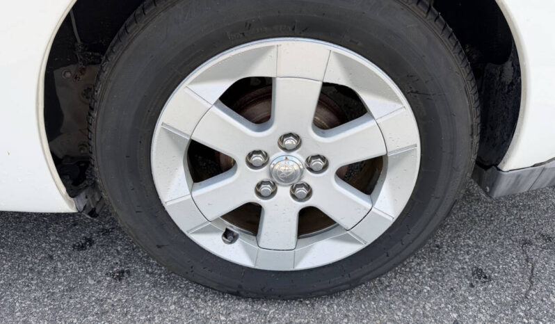 								Toyota Prius 2005 full									