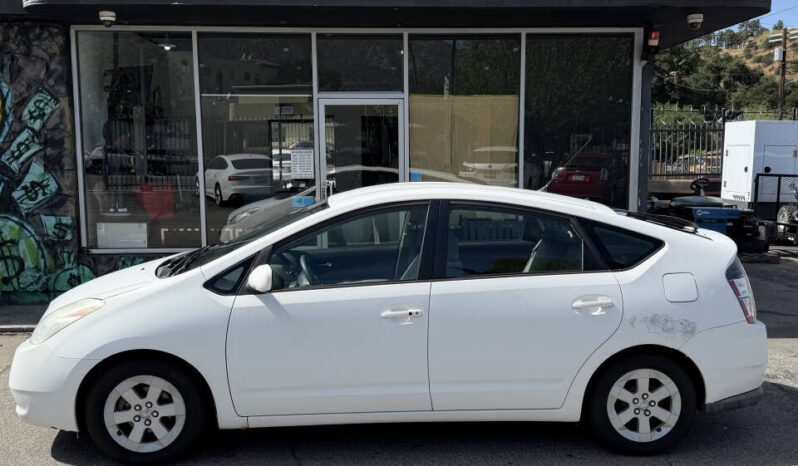 								Toyota Prius 2005 full									