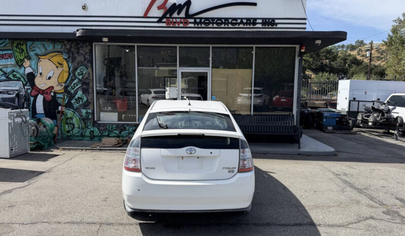 								Toyota Prius 2005 full									