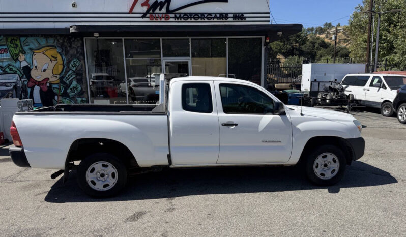 								Toyota Tacoma 2013 full									
