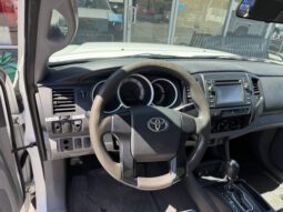 										Toyota Tacoma 2013 full									
