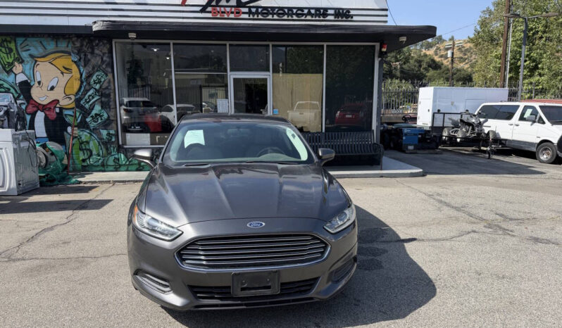								Ford Fusion 2016 full									