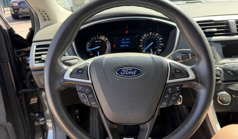 								Ford Fusion 2016 full									