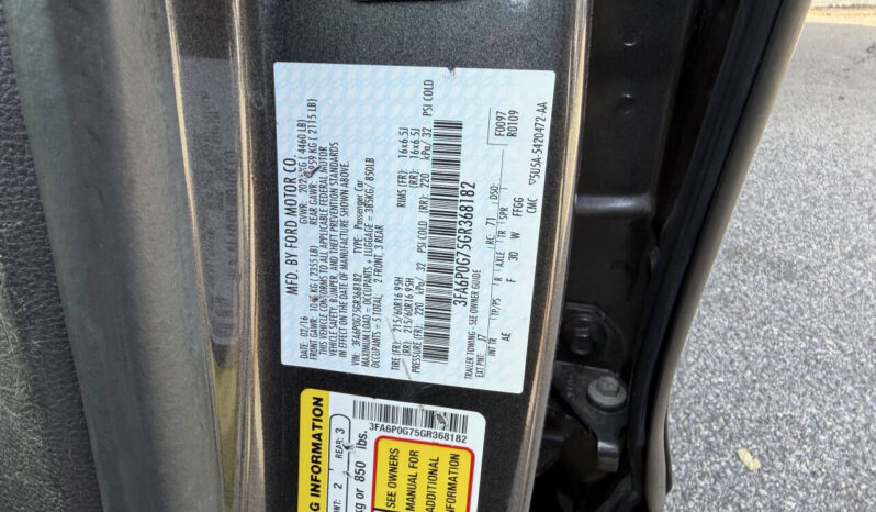 								Ford Fusion 2016 full									