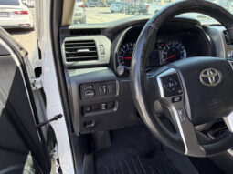 										Toyota 4Runner 2016 full									