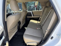 										Toyota 4Runner 2016 full									