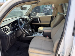 										Toyota 4Runner 2016 full									