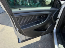 										Ford Taurus 2017 full									