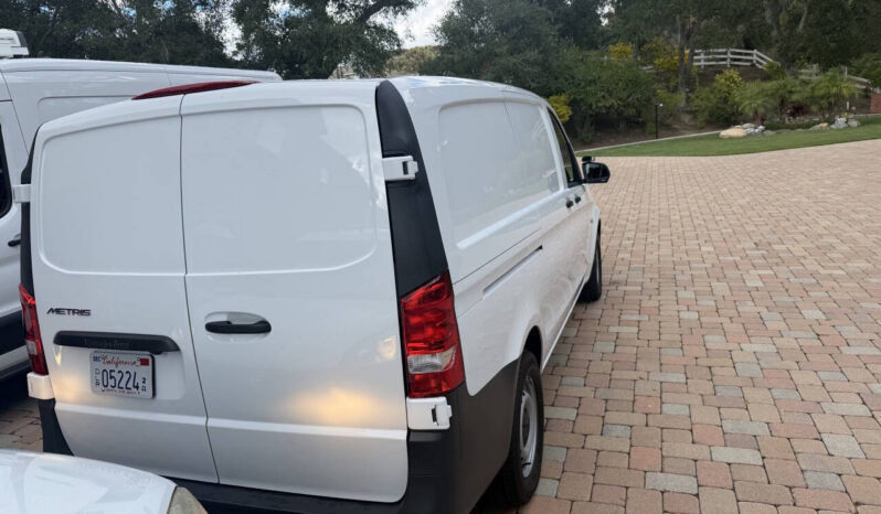 								Mercedes-Benz Metris 2023 full									