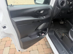 										Mercedes-Benz Metris 2023 full									
