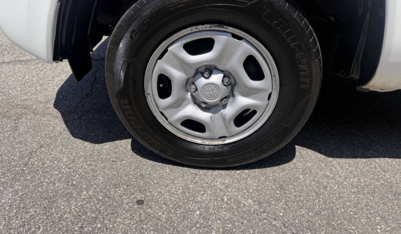 								Toyota Tacoma 2012 full									