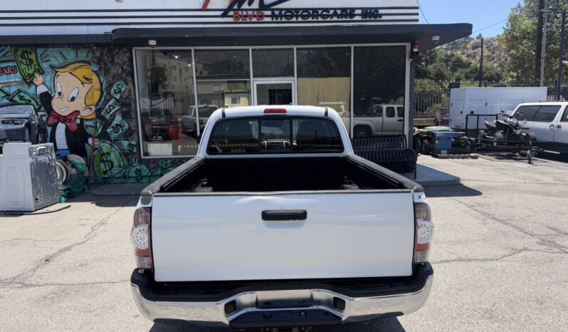 								Toyota Tacoma 2012 full									