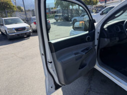 										Toyota Tacoma 2014 full									