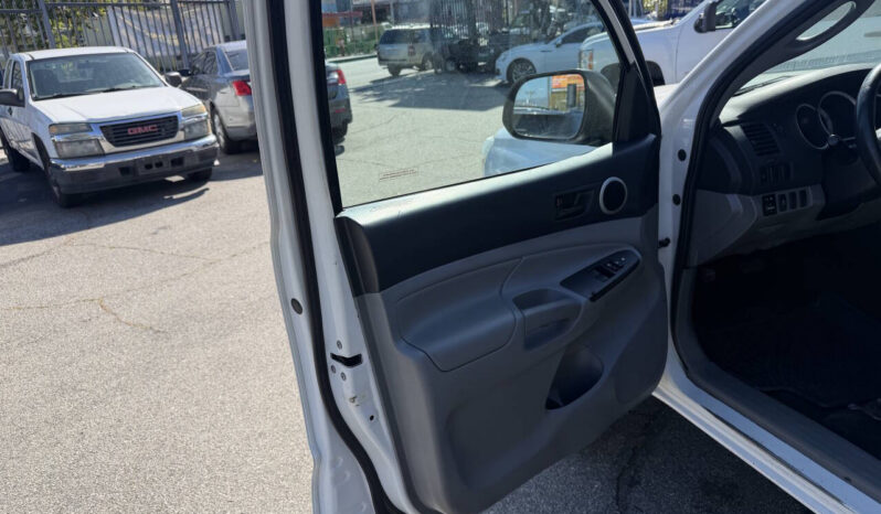 								Toyota Tacoma 2014 full									