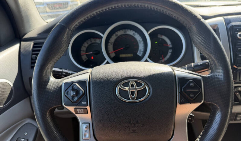 								Toyota Tacoma 2014 full									