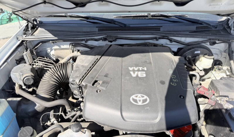 								Toyota Tacoma 2014 full									