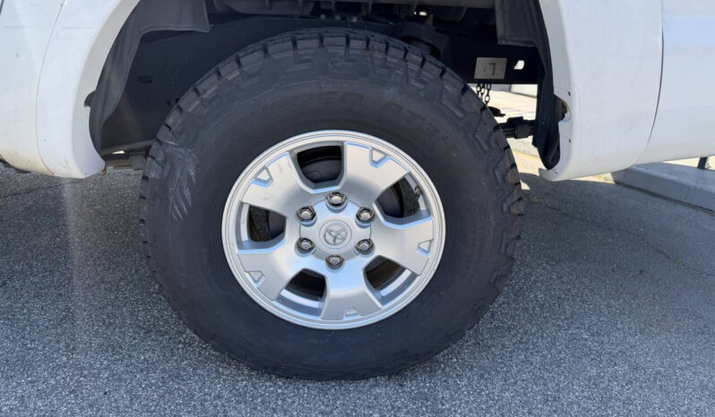 								Toyota Tacoma 2014 full									