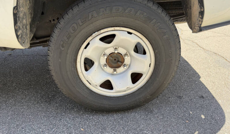 								Toyota Tacoma 2017 full									