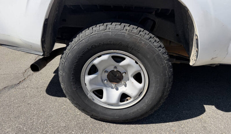 								Toyota Tacoma 2017 full									