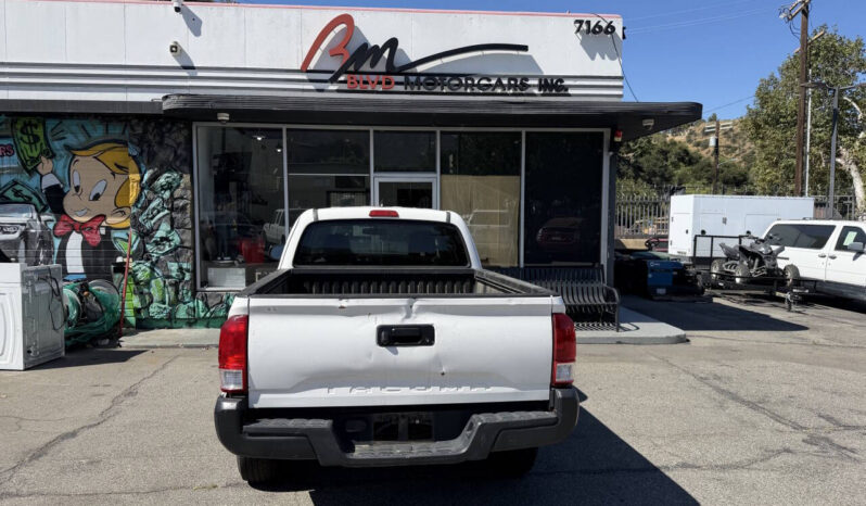 								Toyota Tacoma 2017 full									