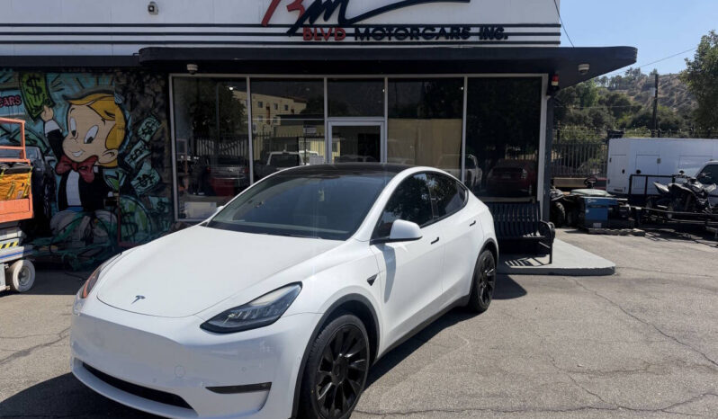 2022 tesla model y long range awd 4dr crossover