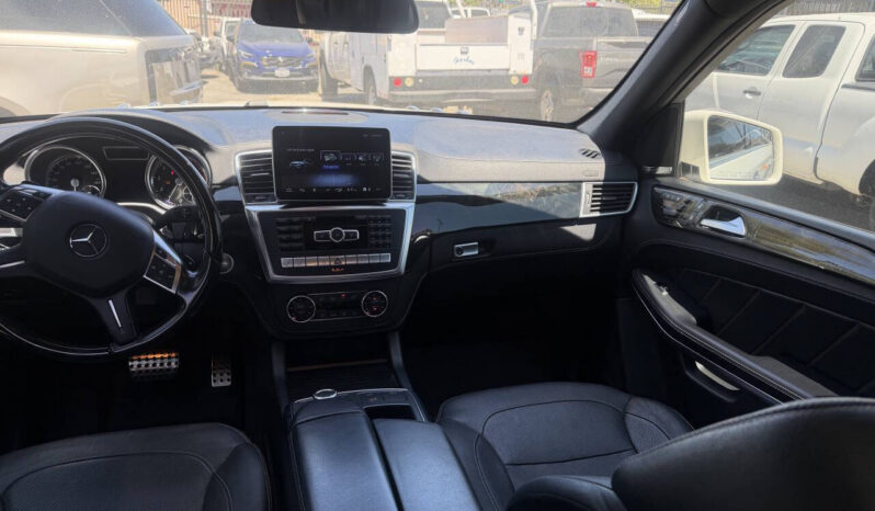 								Mercedes-Benz GL-Class 2014 full									