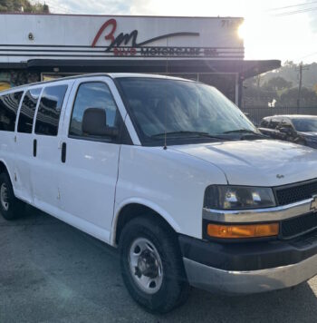 2011 chevrolet express lt 2500 3dr passenger van